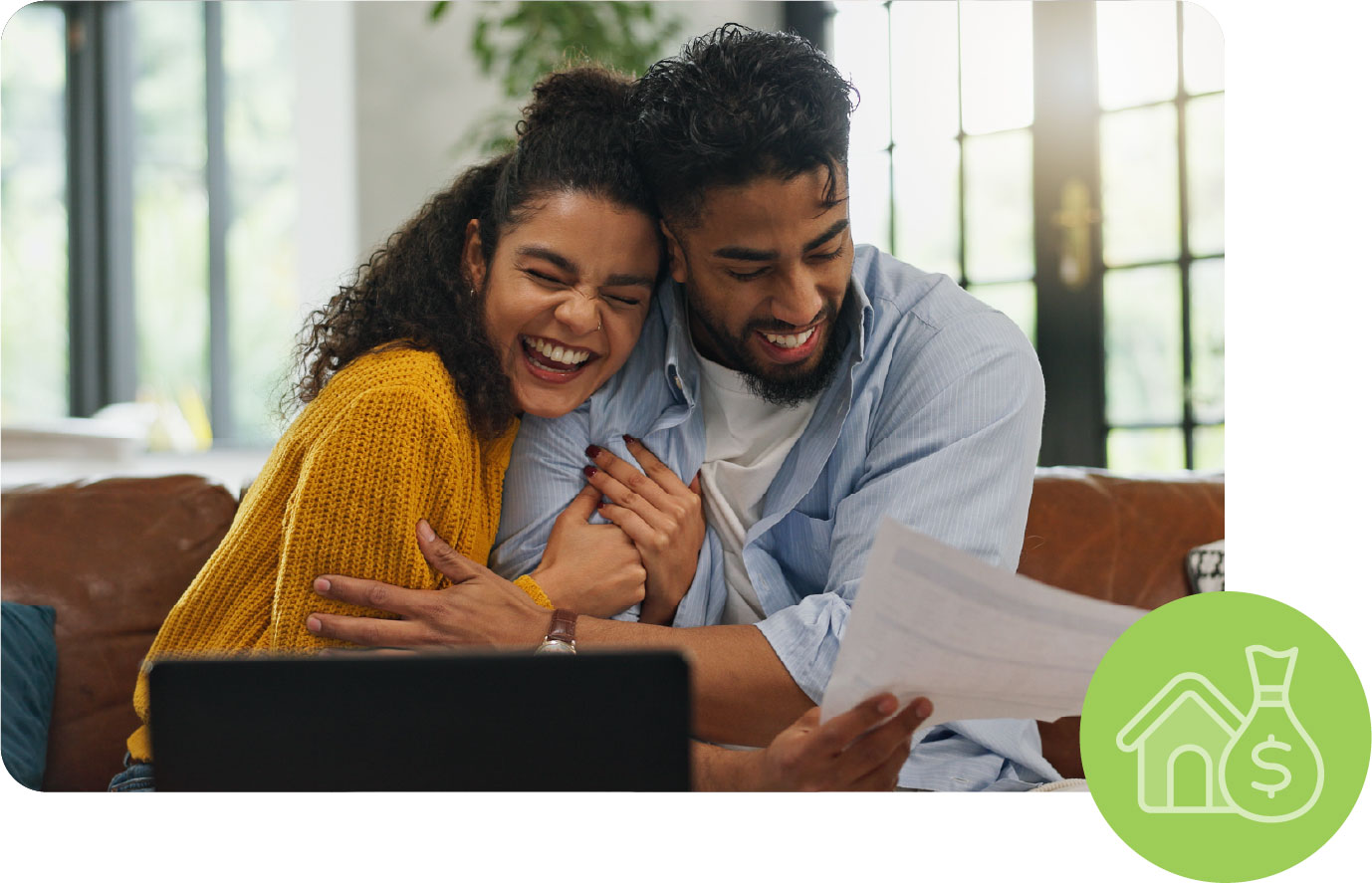 Family photo hugging graduate